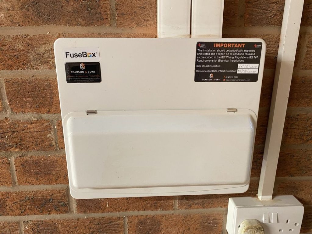 consumer unit fuse box